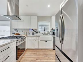 3043 Hayes Street, Hollywood FL 33021