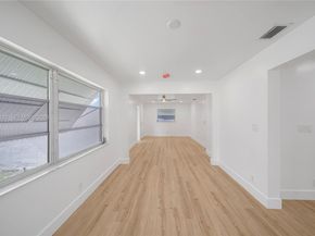 2106 Alfred Dr, Boynton Beach FL 33426