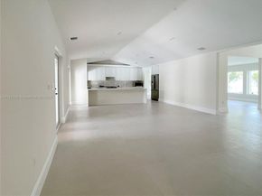 8513 SW 169 Ter, Palmetto Bay FL 33157