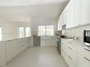 8513 SW 169 Ter, Palmetto Bay FL 33157