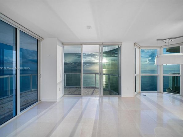 6365 Collins Ave 2901, Miami Beach FL 33141