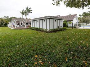 11301 SW 95th St, Miami FL 33176