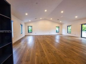 11301 SW 95th St, Miami FL 33176