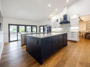 11301 SW 95th St, Miami FL 33176