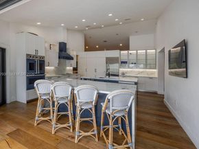 11301 SW 95th St, Miami FL 33176