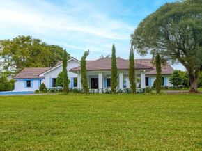 11301 SW 95th St, Miami FL 33176