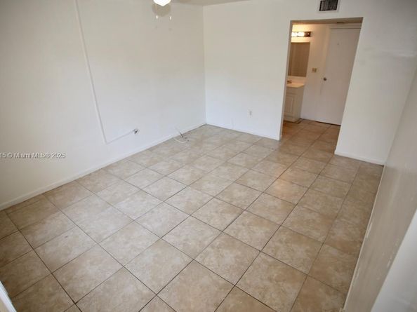 Undisclosed Address #A11840815, Deerfield Beach FL 33064