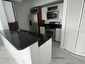 7350 SW 89th St 2011S, Miami FL 33156