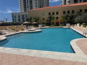 7350 SW 89th St 2011S, Miami FL 33156