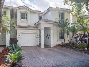 11372 NW 72nd Ter, Doral FL 33178