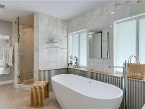 1616 S Bayshore Dr, Miami FL 33133