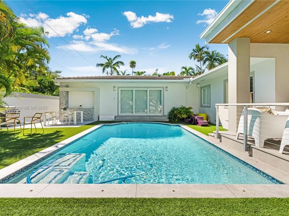 1616 S Bayshore Dr, Miami FL 33133