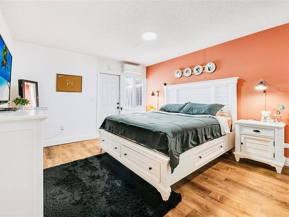 4817 SW 145th Ave, Miami FL 33175