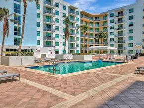 140 S Dixie Hwy 1019, Hollywood FL 33020