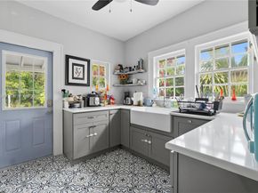 2533 SW 5th St, Miami FL 33135