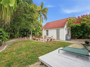 2533 SW 5th St, Miami FL 33135