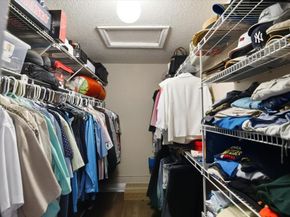 6520 Olde Moat Way, Davie FL 33331