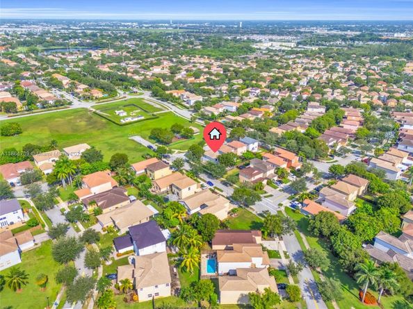 1635 SE 20th Ter, Homestead FL 33035