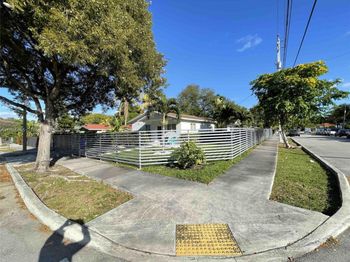 4400 NW 1st Ave