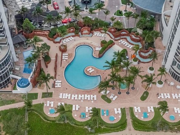 18201 Collins Ave 1408, Sunny Isles Beach FL 33160