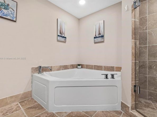 18201 Collins Ave 1408, Sunny Isles Beach FL 33160