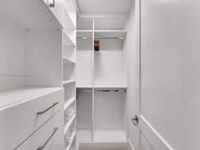 100 S Pointe Dr 1502, Miami Beach FL 33139