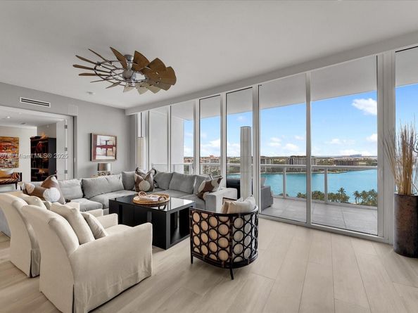 100 S Pointe Dr 1502, Miami Beach FL 33139