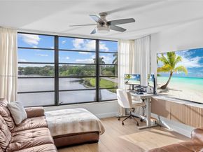 1532 Whitehall Dr 304, Davie FL 33324