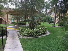 2417 NW 39th Ter 204, Lauderdale Lakes FL 33311