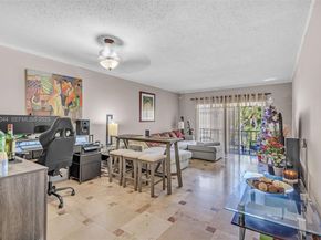 4900 Washington St 202, Hollywood FL 33021