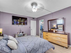 4900 Washington St 202, Hollywood FL 33021