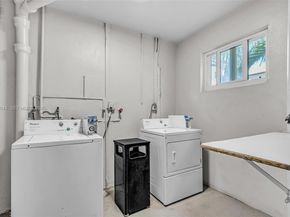 4900 Washington St 202, Hollywood FL 33021