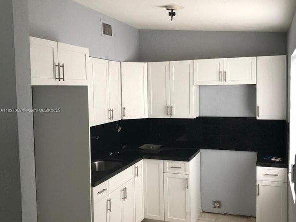 1820 NW 66th St, Miami FL 33147