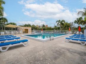 491 E Racquet Club Rd 107, Weston FL 33326