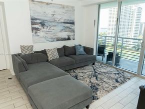 325 S Biscayne Blvd 1521, Miami FL 33131