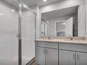 3506 Joshua Tree St, Palm Springs FL 33461