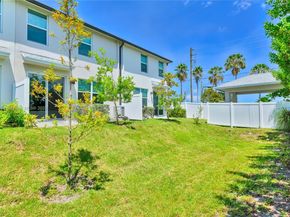 3506 Joshua Tree St, Palm Springs FL 33461