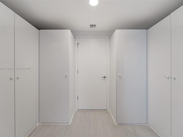 1010 Brickell Ave 3608, Miami FL 33131