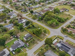 544 NW 12th St, Homestead FL 33030