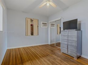 544 NW 12th St, Homestead FL 33030