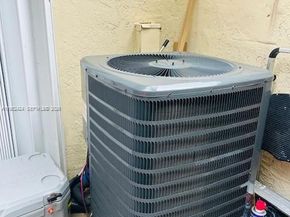 560 NW 82nd Pl 306, Miami FL 33126