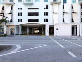 140 S Dixie Hwy 403, Hollywood FL 33020