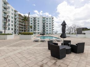 140 S Dixie Hwy 403, Hollywood FL 33020