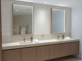 5959 Collins Ave 907, Miami Beach FL 33140