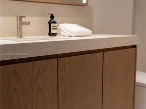 5959 Collins Ave 907, Miami Beach FL 33140