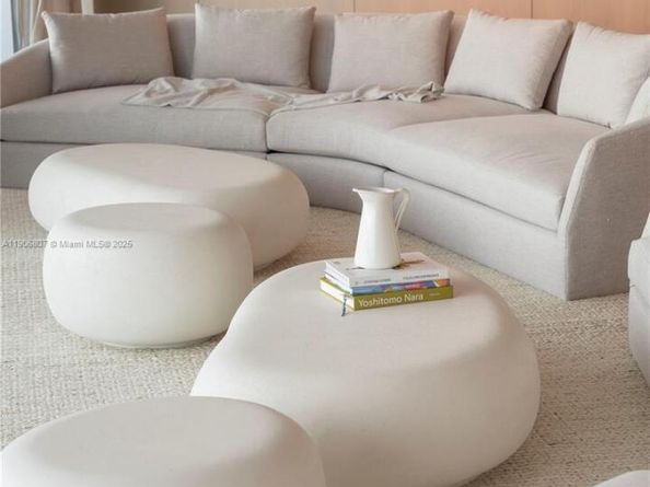 5959 Collins Ave 907, Miami Beach FL 33140