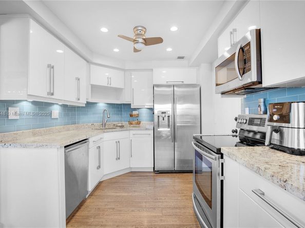 2500 E Las Olas Blvd 408, Fort Lauderdale FL 33301
