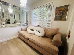 2045 NW 34th St, Miami FL 33142