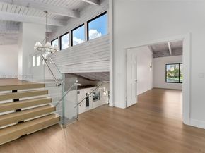 500 Palm Dr, Hallandale Beach FL 33009