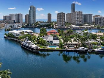 500 Palm Dr